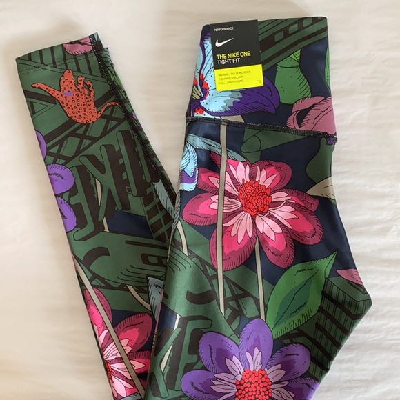 New Nike Icon Clash One floral Tights leggings - Picture 3 of 9